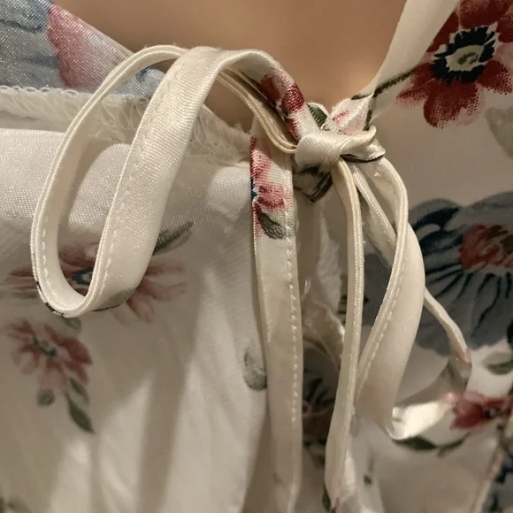 Vintage barbazon silky bathrobe - Picture 5 of 7